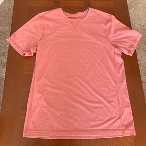 Lululemon t-shirt